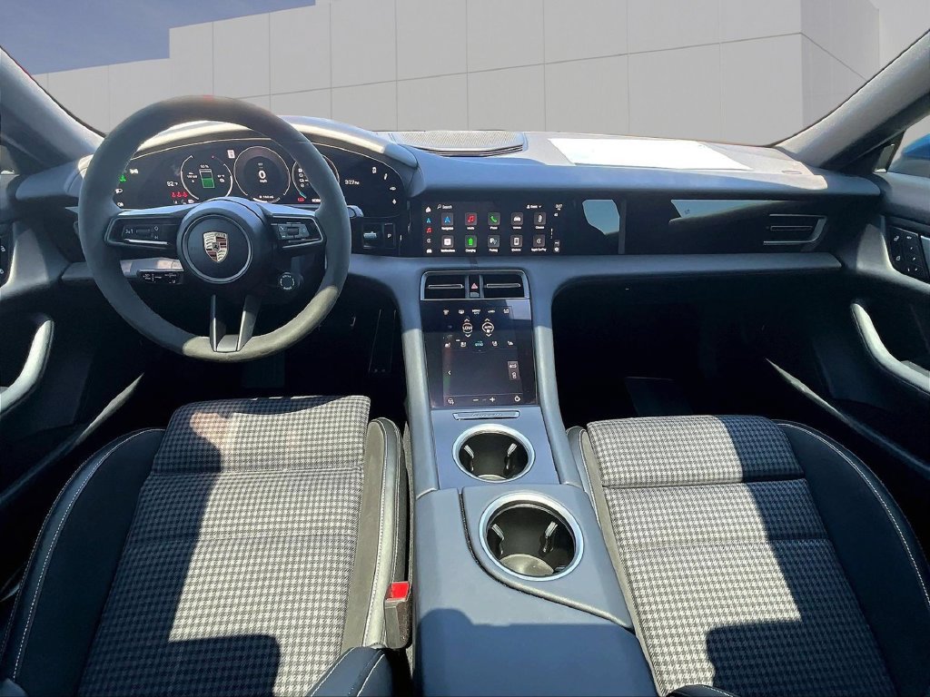 Certified 2025 Porsche Taycan AWD/4WD image 14