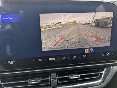 New 2026 Chevrolet Equinox EV LT image 23