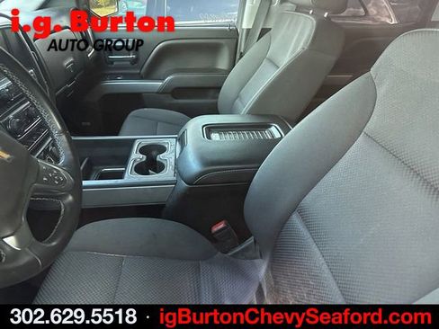 Used 2018 Chevrolet Silverado 1500 LT w/ All Star Edition image 4