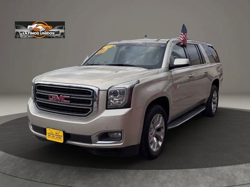 Used 2016 GMC Yukon XL SLE w/ Convenience Package image 3