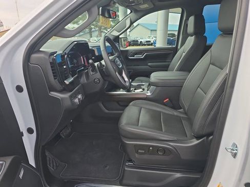 Used 2023 GMC Sierra 1500 SLT w/ SLT Premium Package image 29