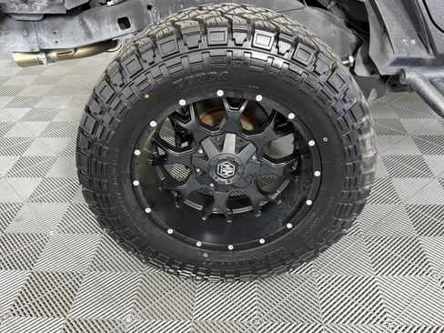 Used 2014 Jeep Wrangler Unlimited Rubicon w/ Dual Top Group image 28