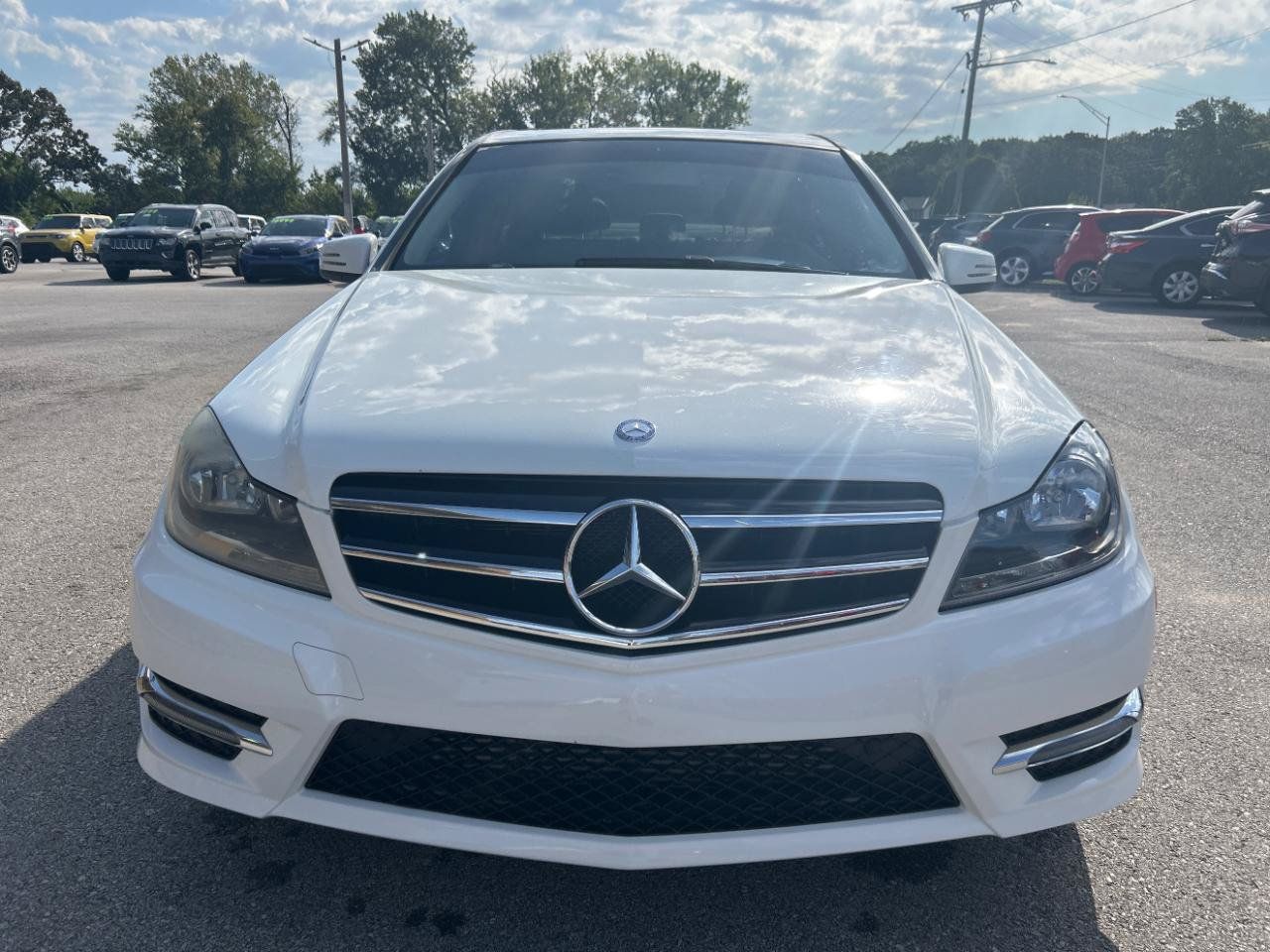Used 2014 Mercedes-Benz C 250 Sedan image 2