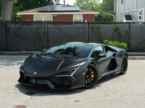 Used 2024 Lamborghini Revuelto AWD/4WD image 27