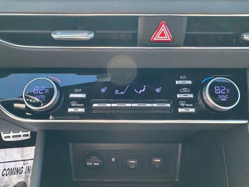 Used 2023 Hyundai Sonata SEL Plus image 16