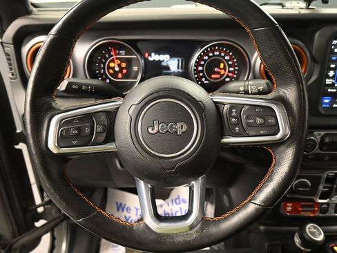 Used 2020 Jeep Gladiator Mojave AWD/4WD image 30