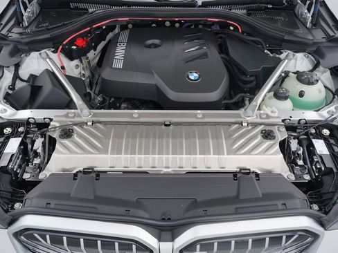 Used 2025 BMW X3 xDrive30i w/ Convenience Package image 20