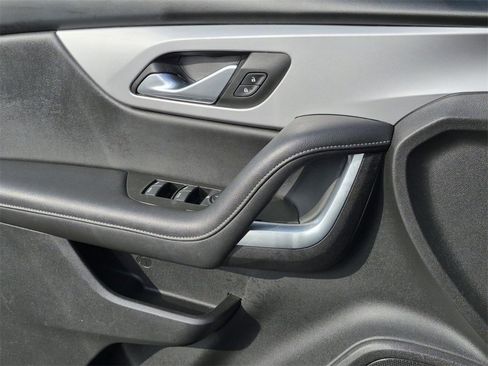 Used 2022 Chevrolet Blazer LT image 23