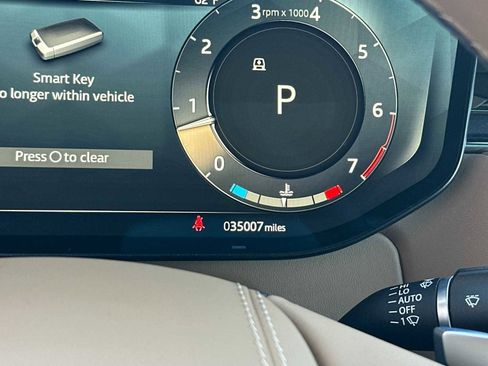 Used 2023 Land Rover Range Rover Sport SE Dynamic image 26