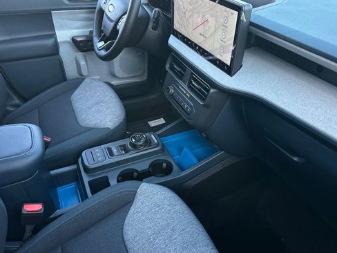 New 2026 Ford Maverick XLT image 16