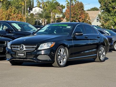 Used 2018 Mercedes-Benz C 300 Sedan image 7