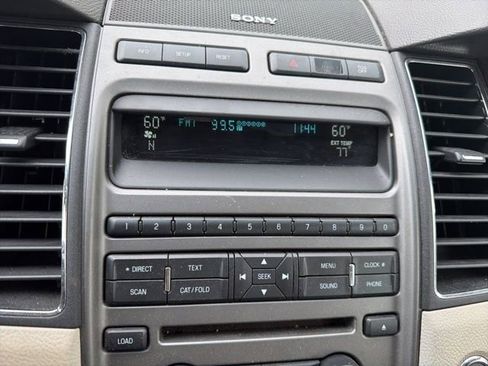 Used 2012 Ford Taurus SEL image 14