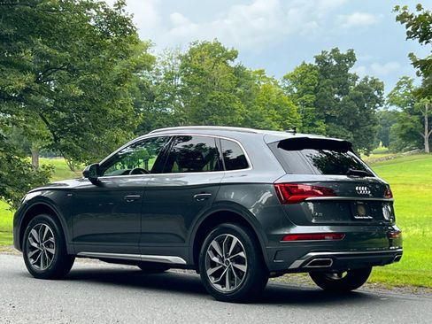 Used 2023 Audi Q5 2.0T Premium Plus w/ Premium Plus Package AWD/4WD image 10