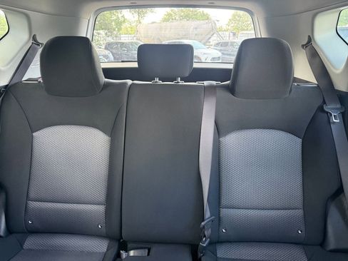 Used 2025 Kia Soul LX w/ LX Technology Package FWD image 35