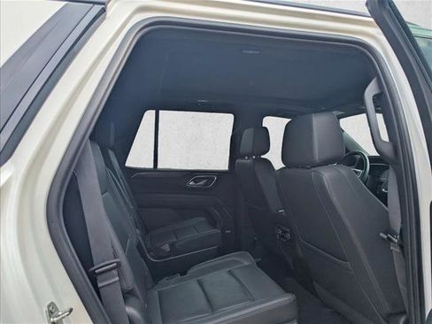 Used 2023 Chevrolet Tahoe Z71 w/ Luxury Package AWD/4WD image 14