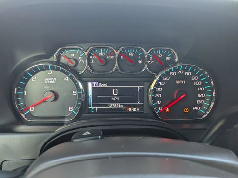 Used 2015 Chevrolet Tahoe LT RWD image 25