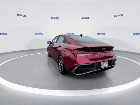 Used 2024 Hyundai Elantra Limited image 6