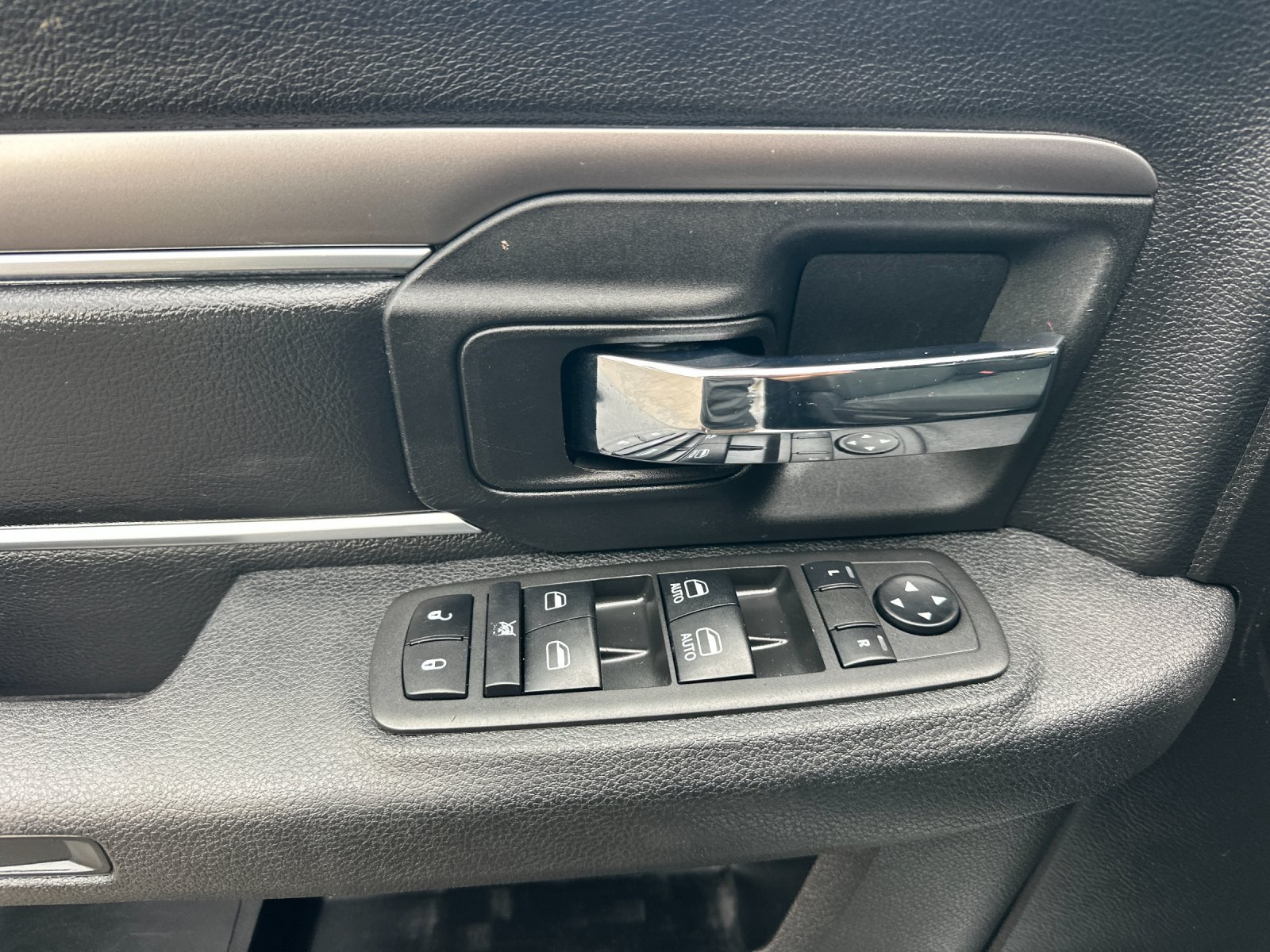 Used 2022 RAM 1500 Warlock w/ Warlock All Terrain Package AWD/4WD image 11