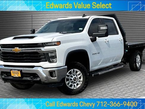 Used 2024 Chevrolet Silverado 2500 LT w/ Convenience Package AWD/4WD image 1