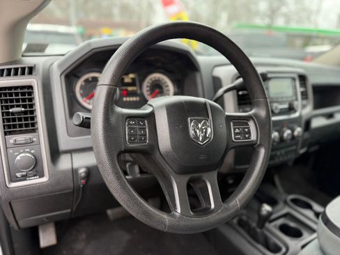 Used 2017 RAM 3500 Tradesman w/ Chrome Appearance Group image 16