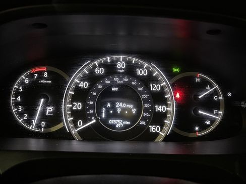 Used 2015 Honda Accord Touring image 11