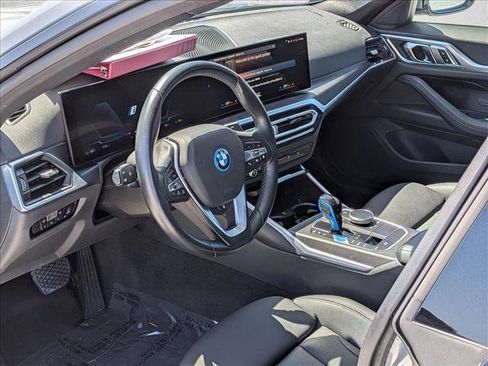 Used 2023 BMW i4 eDrive35 RWD image 9