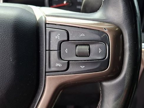 Used 2023 Chevrolet Silverado 3500 High Country image 16