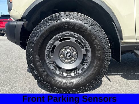 Used 2025 Ford Bronco Badlands AWD/4WD image 18