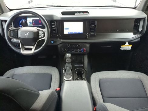 Used 2022 Ford Bronco Big Bend image 11