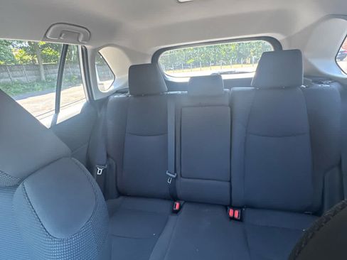 Used 2024 Toyota RAV4 LE AWD/4WD image 11