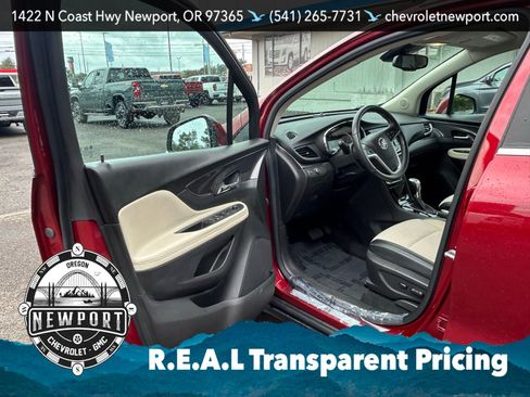 Used 2022 Buick Encore Preferred w/ Safety Package AWD/4WD image 10