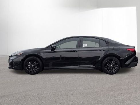 Certified 2026 Toyota Camry SE FWD image 9