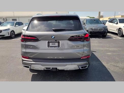 New 2026 BMW X5 xDrive40i w/ Parking Assistance Package image 21