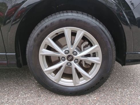 Used 2025 Audi Q3 2.0T Premium image 11