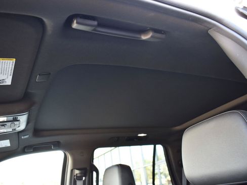 Used 2022 Chevrolet Tahoe LT RWD image 25