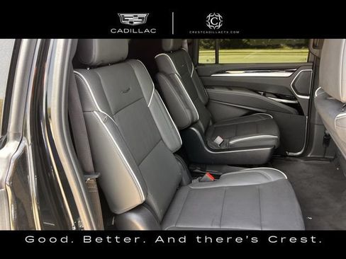 Certified 2025 Cadillac Escalade ESV Sport AWD/4WD image 31