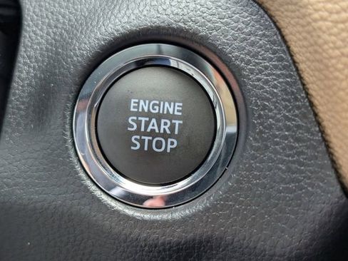 Used 2025 Toyota RAV4 XLE image 17