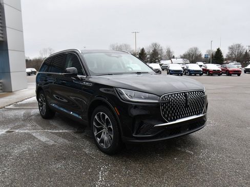 New 2026 Lincoln Aviator Reserve w/ Illumination Package image 9