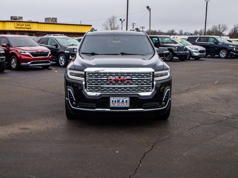 Used 2022 GMC Acadia Denali w/ GMC Pro Grade Package image 2
