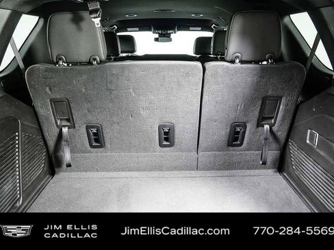 Used 2025 Chevrolet Tahoe LT AWD/4WD image 31
