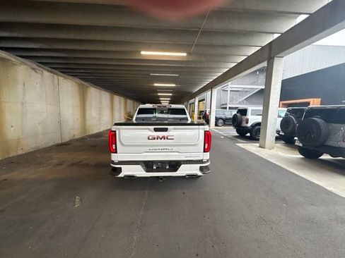 Used 2019 GMC Sierra 1500 Denali w/ Denali Ultimate Package AWD/4WD image 4