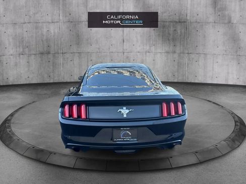 Used 2017 Ford Mustang Coupe RWD image 6