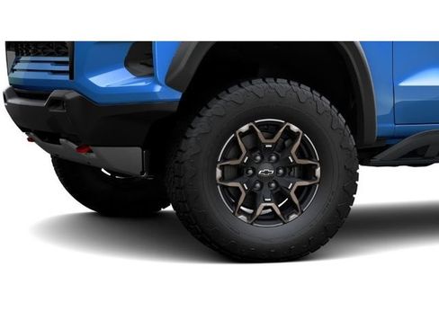 New 2026 Chevrolet Colorado ZR2 image 3