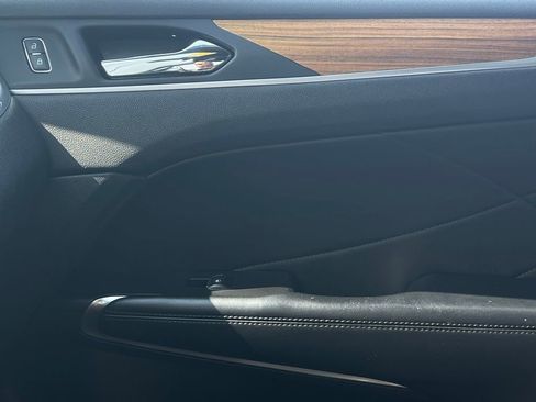 Used 2019 Lincoln MKC Reserve w/ MKC Climate Package AWD/4WD image 42