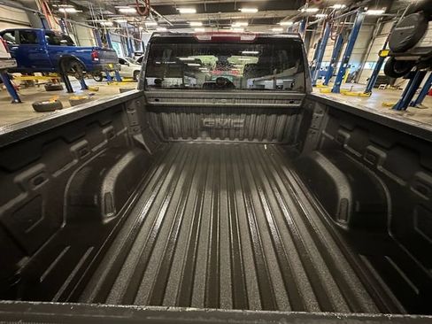 Used 2024 GMC Sierra 1500 Elevation w/ X31 Off-Road Package AWD/4WD image 23