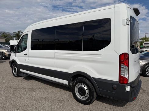 Used 2018 Ford Transit 350 XL image 9