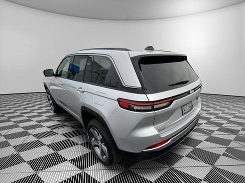 New 2026 Jeep Grand Cherokee Limited AWD/4WD image 7