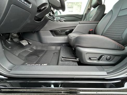 New 2026 Nissan Rogue SV AWD/4WD image 29