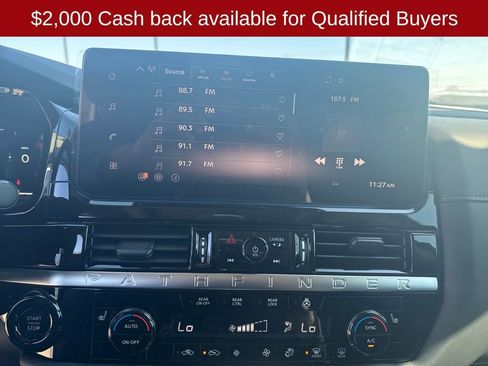 New 2026 Nissan Pathfinder SL image 19