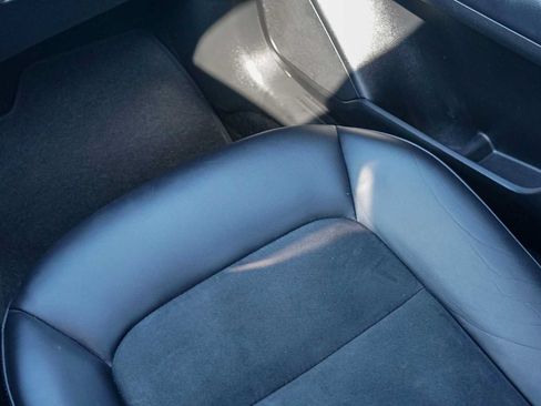 Used 2019 MAZDA CX-5 Touring FWD image 24